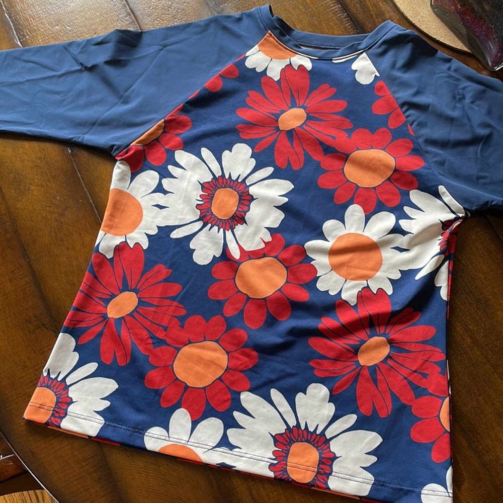 Seea Doheny Daisy Rashguard (Small) (rare print!)